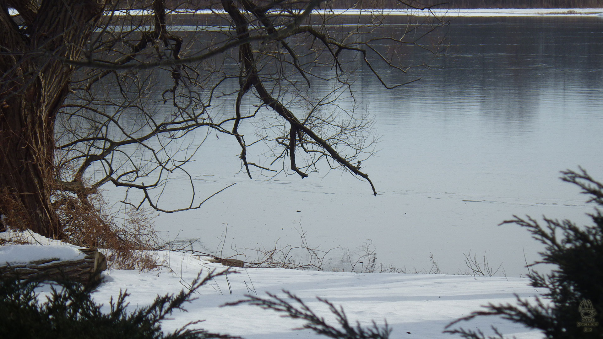 Skim ice, Commerce Lake
