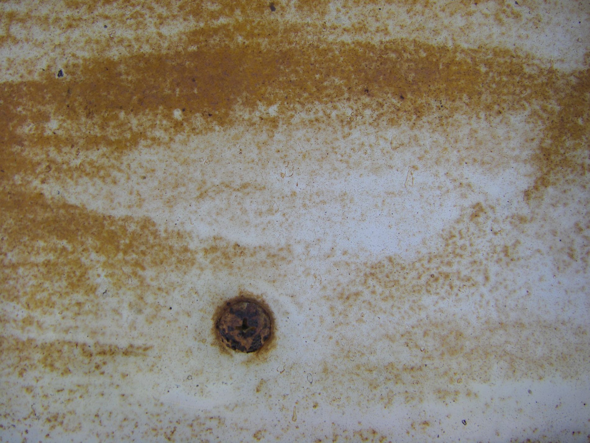 Rusty White Paint No. 2