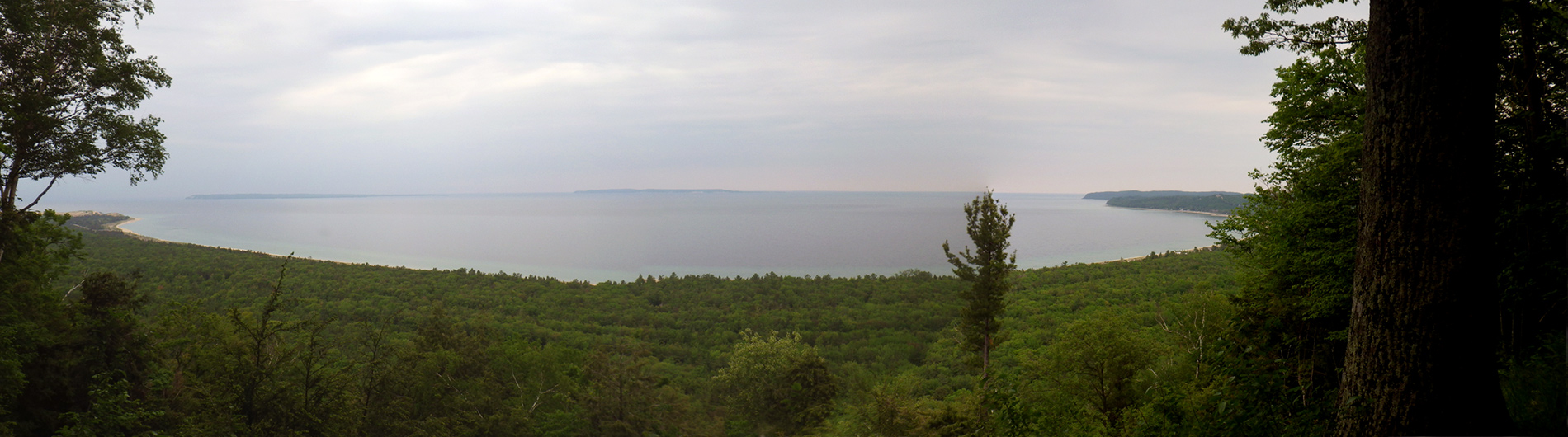 Alligator Hill overlook.  To see a full size  pano, click here.