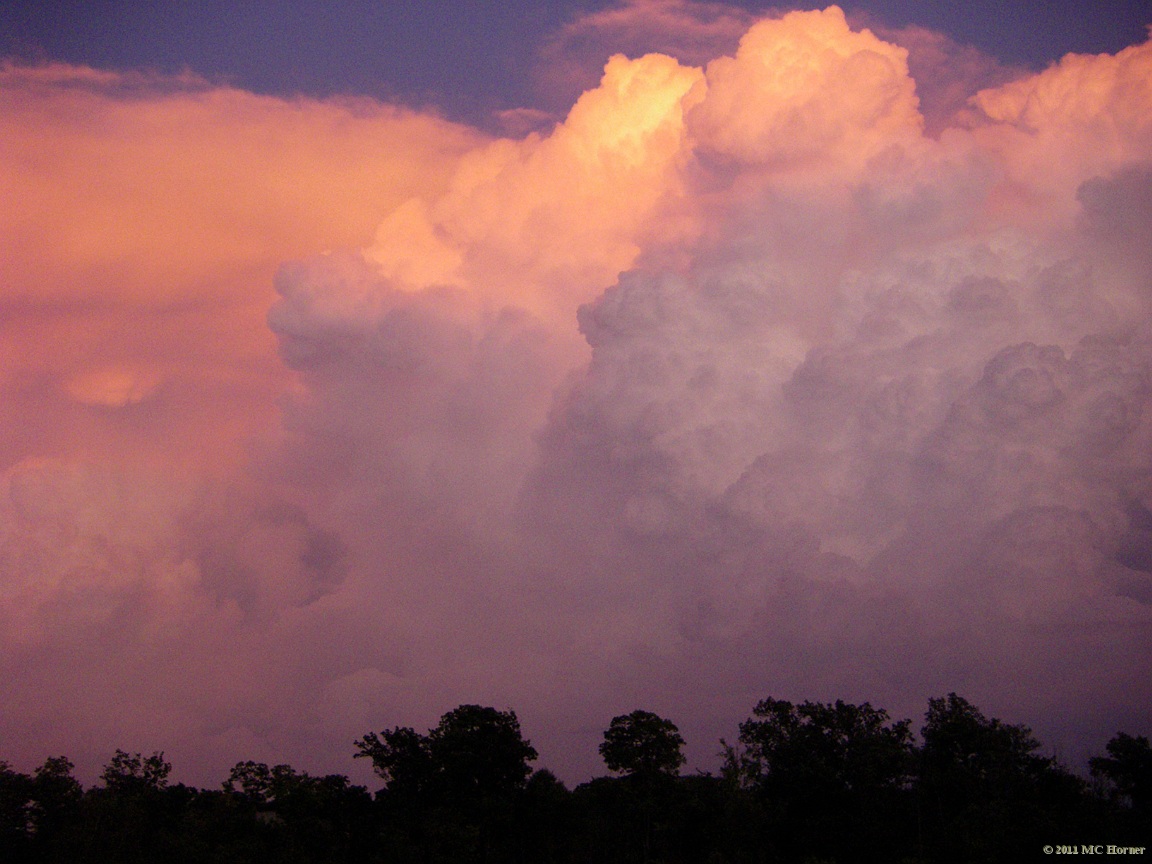 Pinking out as the sun drops.