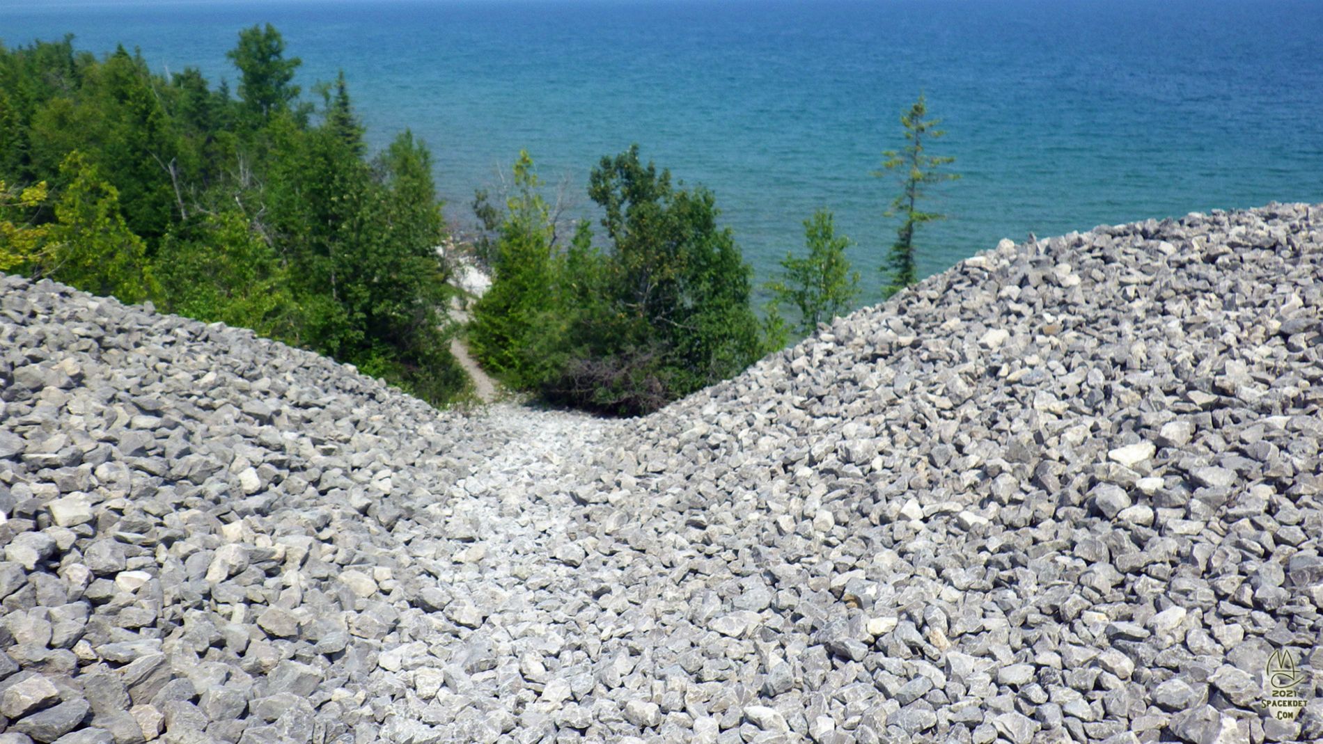 Path down to the Lake through the limestone. Photo by Grant B.