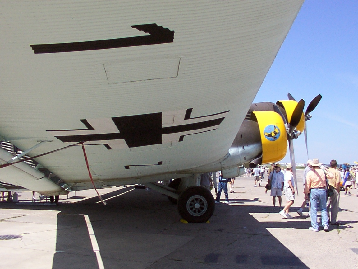 German Tri-Motor JU-52