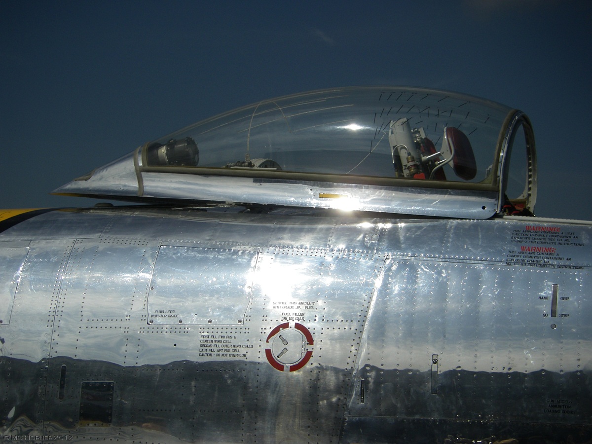 Bubble canopy; F-86F 'Sabre'