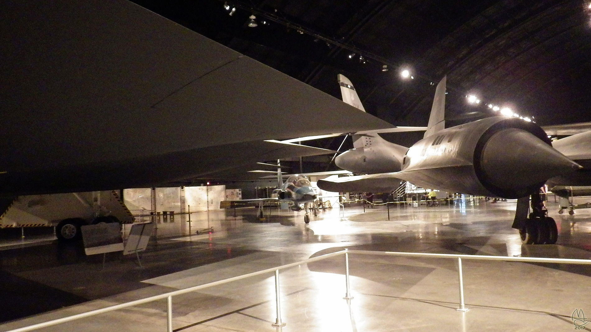 Leading edge and trailing edge. B-2 wing.