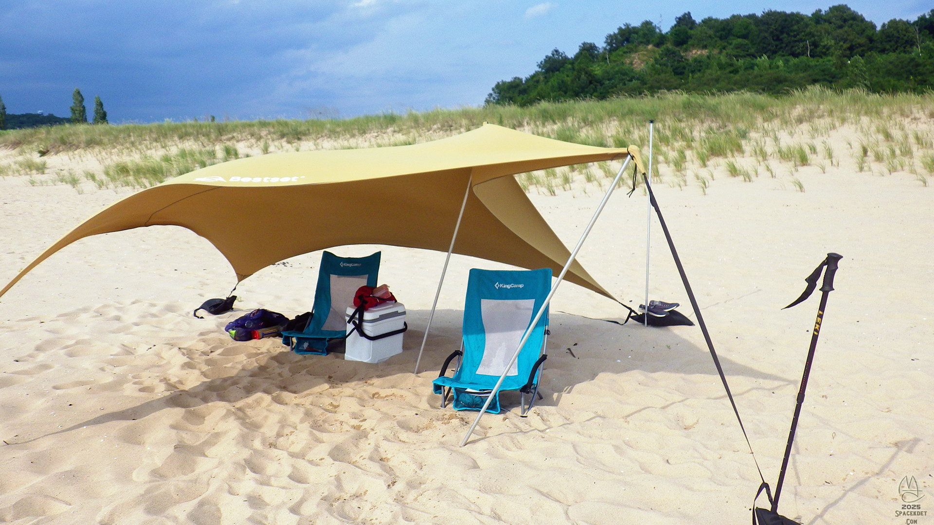 Our sunny beach accomodations.