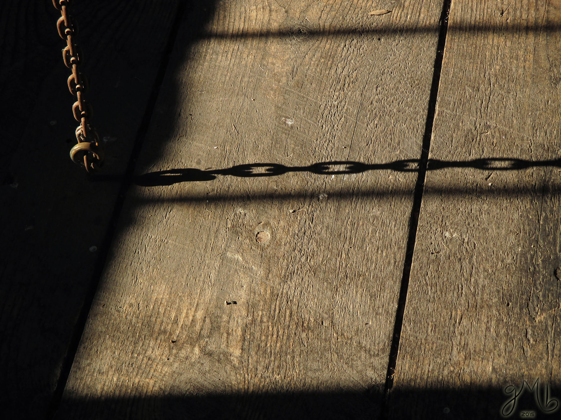 Chained light.